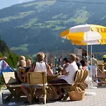 Sonnenau Apartamento