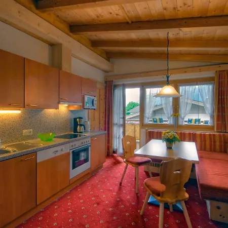 Sonnenau Apartment