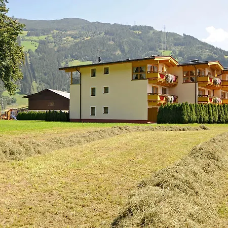 Sonnenau Apartment